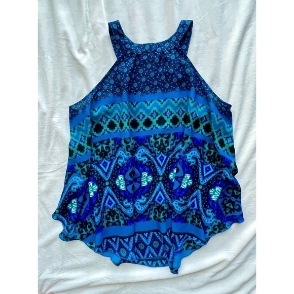 🛍 Express Tapestry Mixed Pattern Tank - Picture 4 of 6